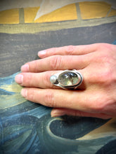 Load image into Gallery viewer, SHAMANIC DREAM QUARTZ RING
