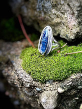 Load image into Gallery viewer, BLUE KYANITE RING