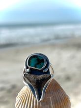 Load image into Gallery viewer, TURQUOISE SIREN RING