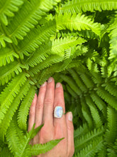 Load image into Gallery viewer, MOONSTONE RING