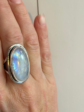 Load image into Gallery viewer, RAINBOW MOONSTONE RING