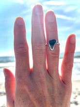 Load image into Gallery viewer, SHARK TOOTH RING
