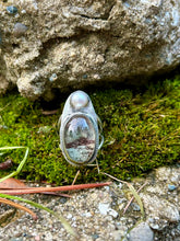 Load image into Gallery viewer, SHAMANIC DREAM QUARTZ RING