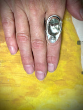 Load image into Gallery viewer, SHAMANIC DREAM QUARTZ RING