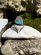 Load image into Gallery viewer, TURQUOISE SIREN RING