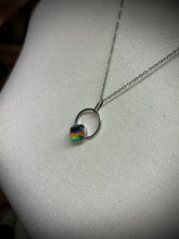 Load image into Gallery viewer, AURORA OPAL PENDANT