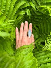 Load image into Gallery viewer, BLUE KYANITE RING