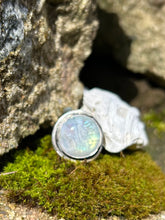 Load image into Gallery viewer, RAINBOW MOONSTONE RING