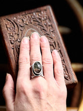 Load image into Gallery viewer, SHAMANIC DREAM QUARTZ RING