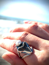 Load image into Gallery viewer, MERMAID RING