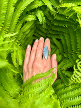Load image into Gallery viewer, BLUE KYANITE RING