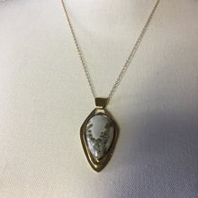 Load image into Gallery viewer, MALIGANO JASPER PENDANT