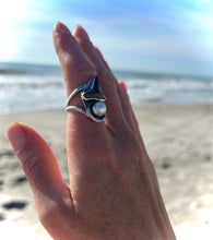Load image into Gallery viewer, MERMAID RING