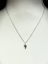Load image into Gallery viewer, SHARK TOOTH PENDANT