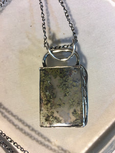 MOSS AGATE PENDANT