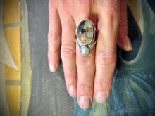 Load image into Gallery viewer, SHAMANIC DREAM QUARTZ RING
