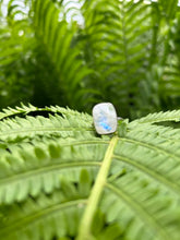 Load image into Gallery viewer, MOONSTONE RING