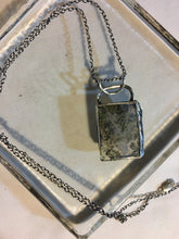 Load image into Gallery viewer, MOSS AGATE PENDANT