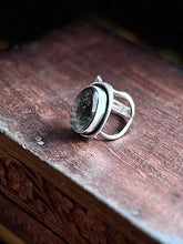 Load image into Gallery viewer, SHAMANIC DREAM QUARTZ RING